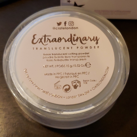 Translucent Powder - Picture 4 of 5